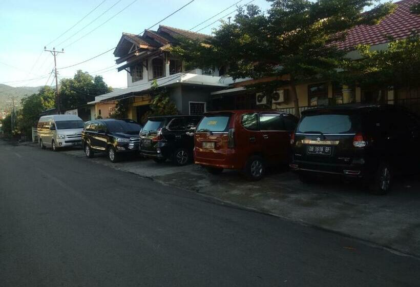 בית מלון כפרי Bahari Family