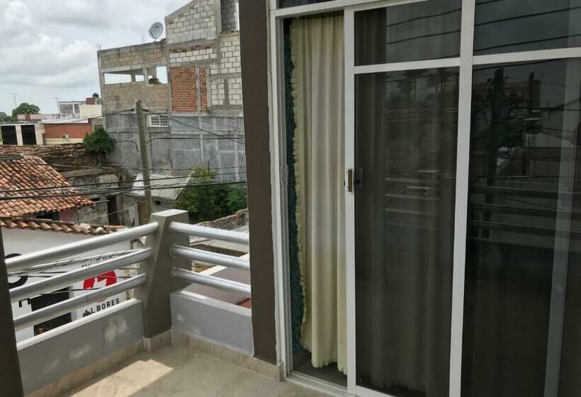 ホテル Central Parq