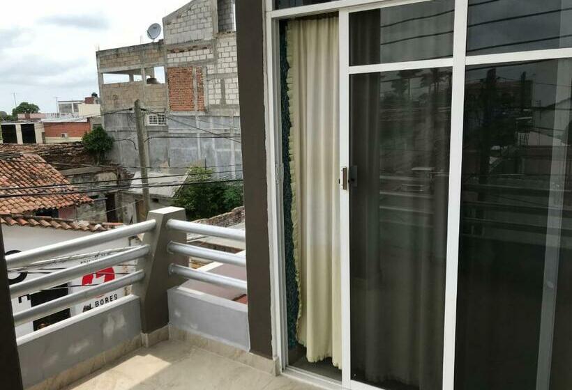 ホテル Central Parq