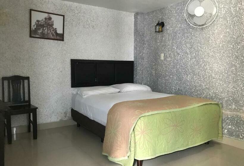 ホテル Central Parq