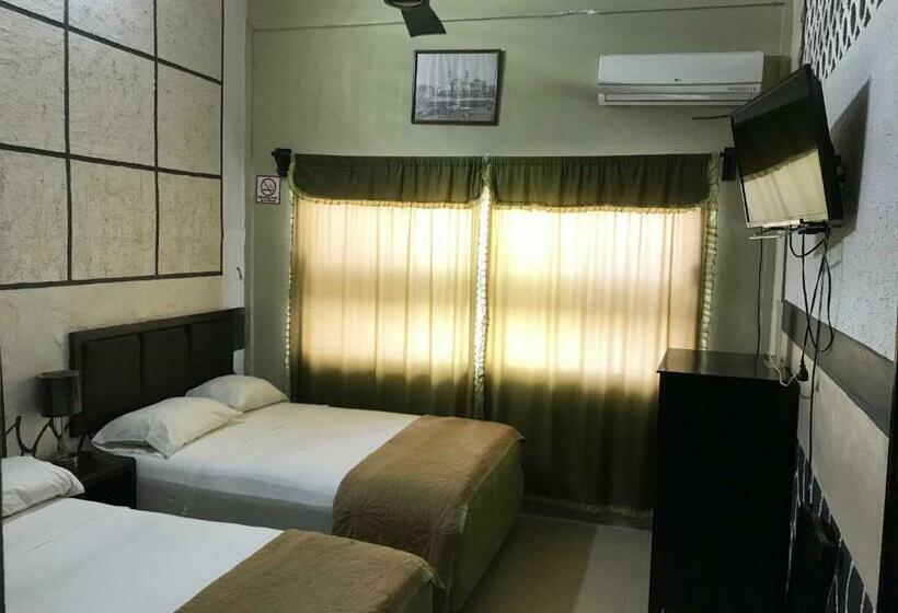 ホテル Central Parq