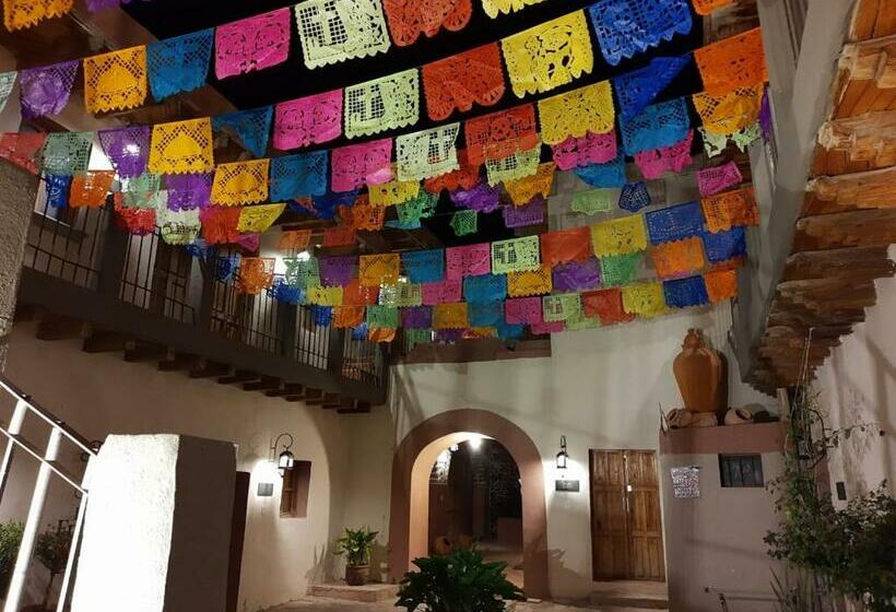 هتل Hacienda Encantada