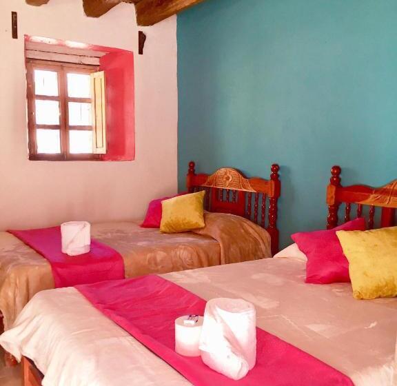 هتل Hacienda Encantada