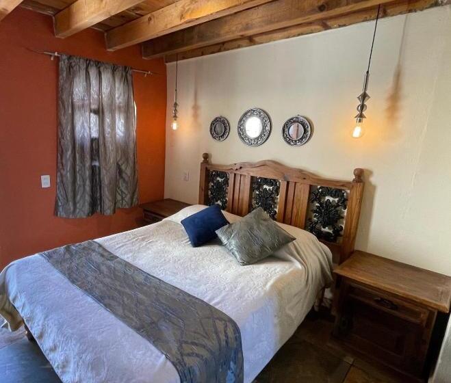 בית מלון כפרי Hacienda Encantada