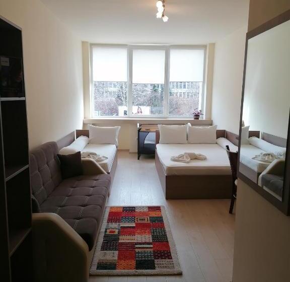 בית מלון כפרי Lago Peshtera