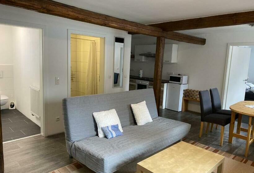 ホテル Nagelfluhhaus Hirsch