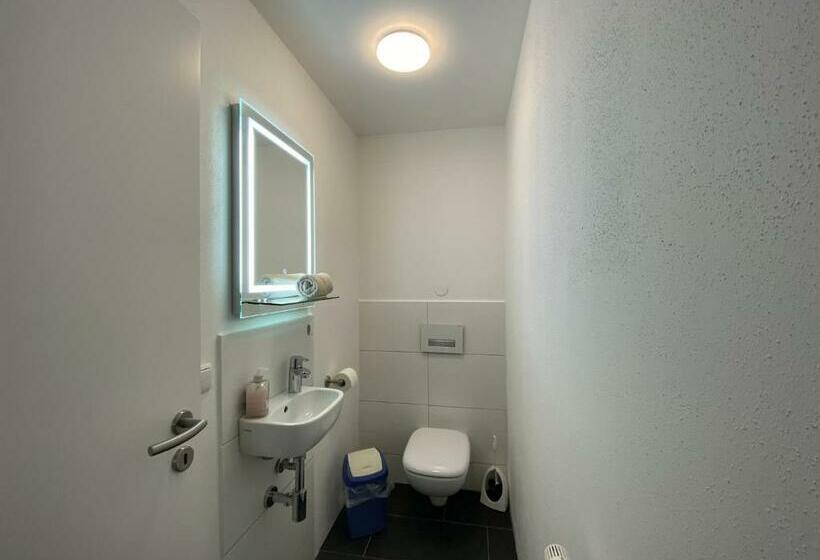 ホテル Nagelfluhhaus Hirsch