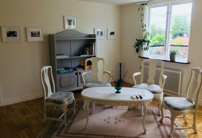 בית מלון כפרי Stavsjö Herrgårdsflygel