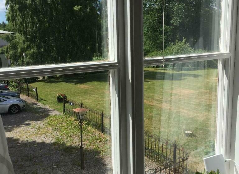 בית מלון כפרי Stavsjö Herrgårdsflygel