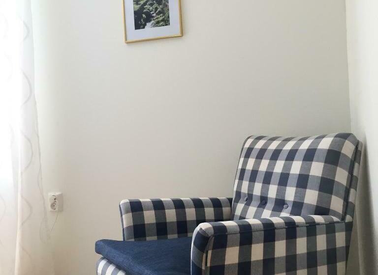 בית מלון כפרי Stavsjö Herrgårdsflygel