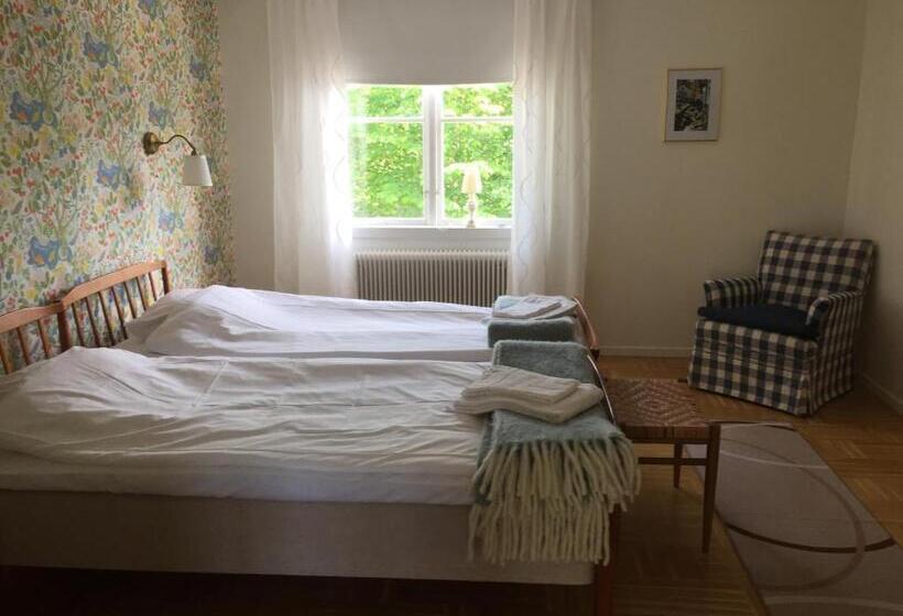 בית מלון כפרי Stavsjö Herrgårdsflygel