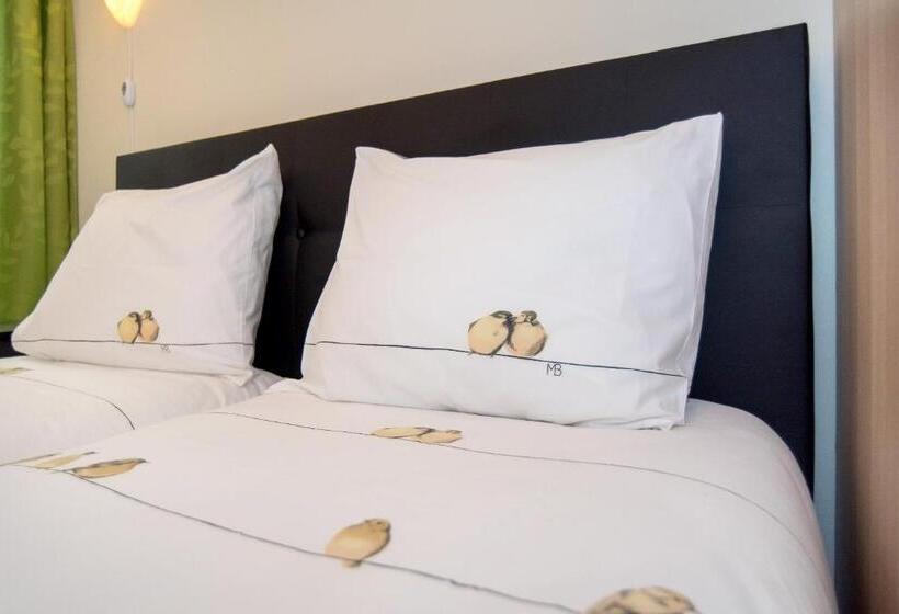 Midtown Hotel Twin Studio