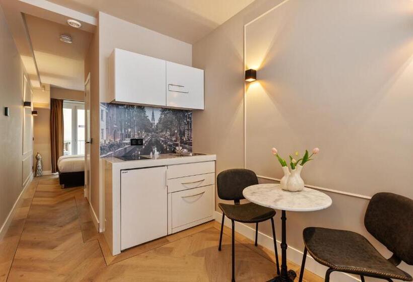 Midtown Hotel Twin Studio