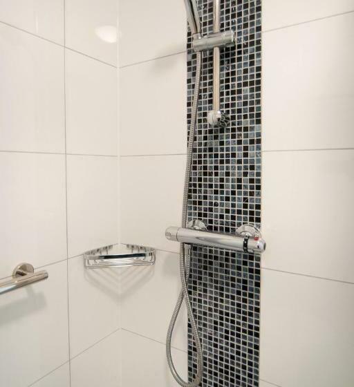 Midtown Hotel Twin Studio