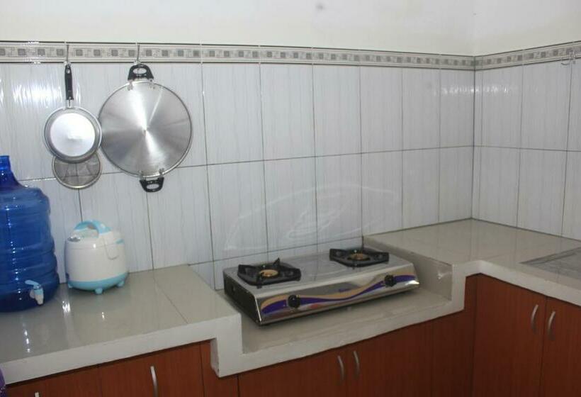 פנסיון Aurora Guest House