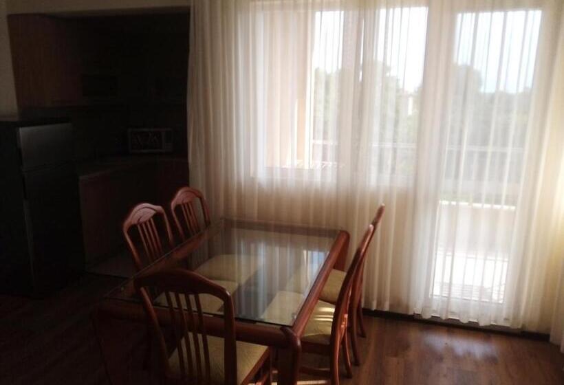 펜션 Byala Residence Apartments