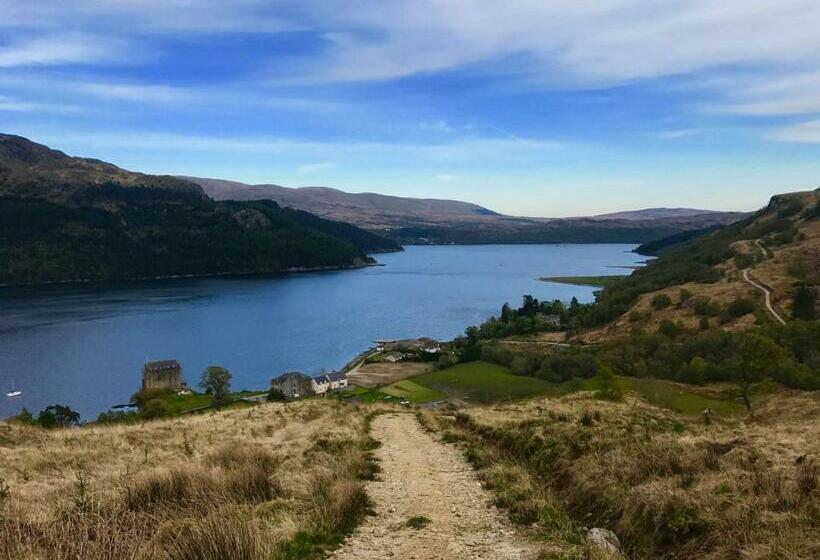 بنسيون Carrick Farm