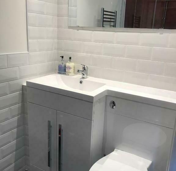 بنسيون Carrick Farm