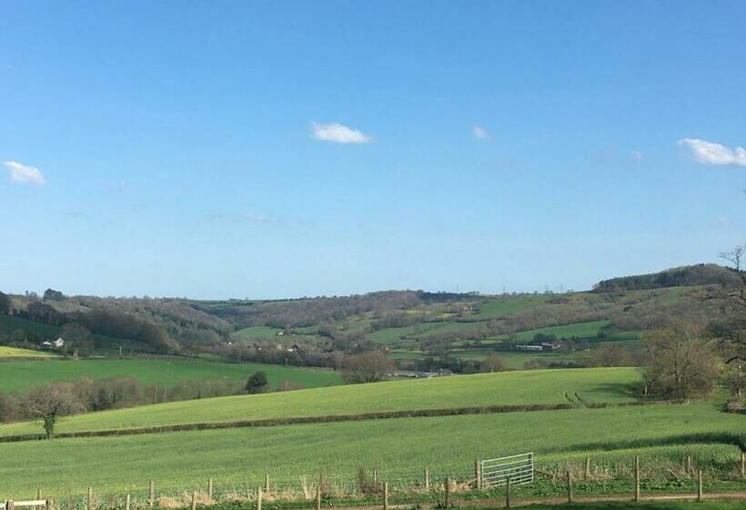 펜션 Demesne Farm Guesthouse