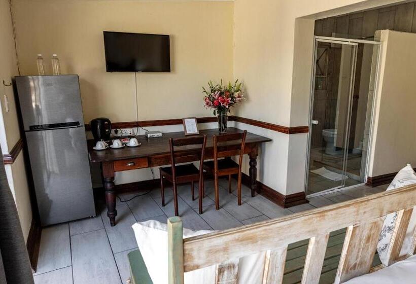 ペンション Hidden Grace