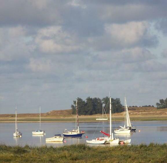 ペンション Hôtel Tanquerey De La Rochaisière