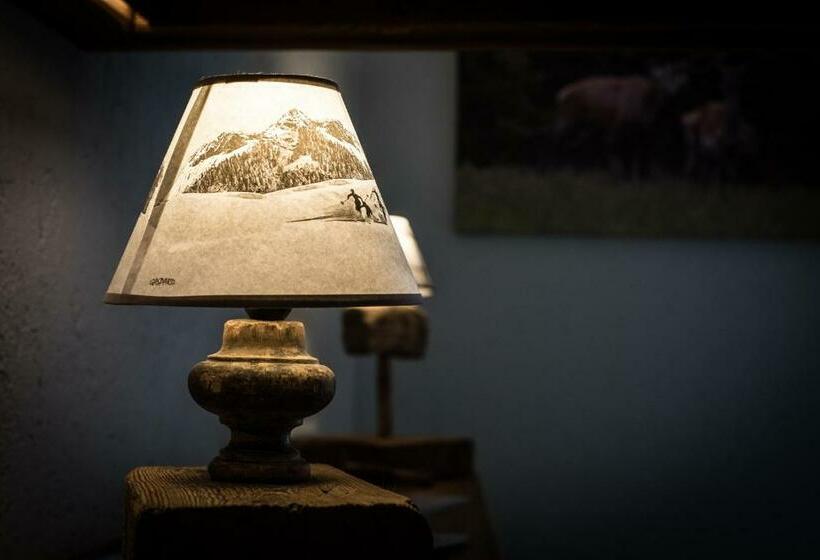 פנסיון Lous Escartoun