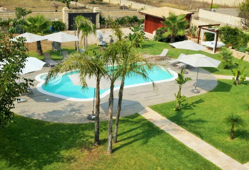 بنسيون Masseria Prontera With Pool