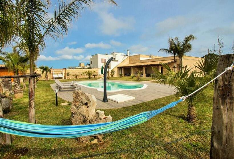 بنسيون Masseria Prontera With Pool