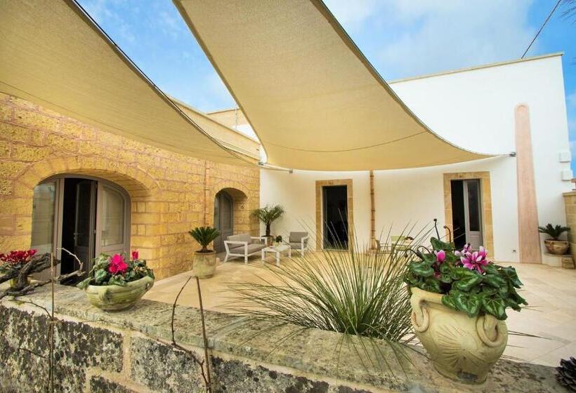 بنسيون Masseria Prontera With Pool