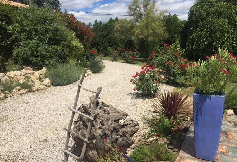 펜션 Mazet Provençal