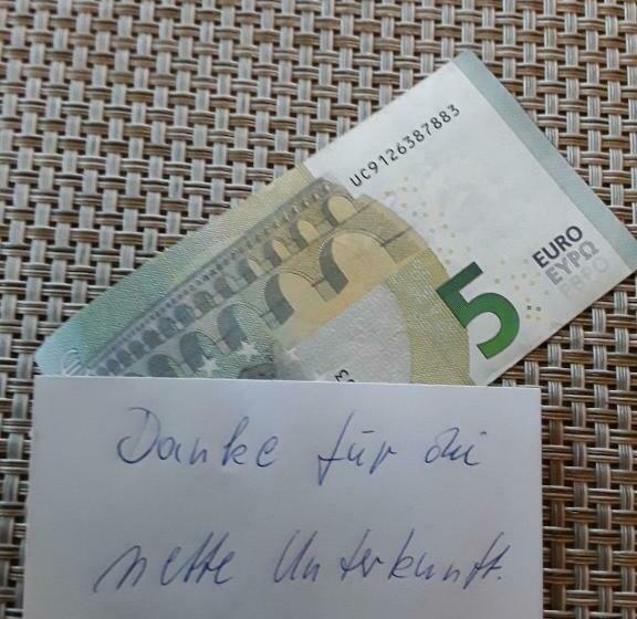 膳宿费 Mediterraneo