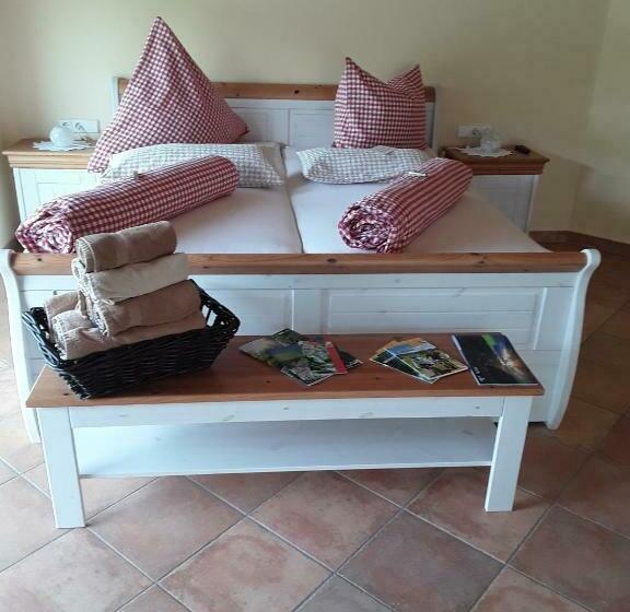 膳宿费 Mediterraneo