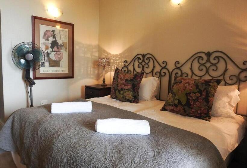 פנסיון New Stone Manor