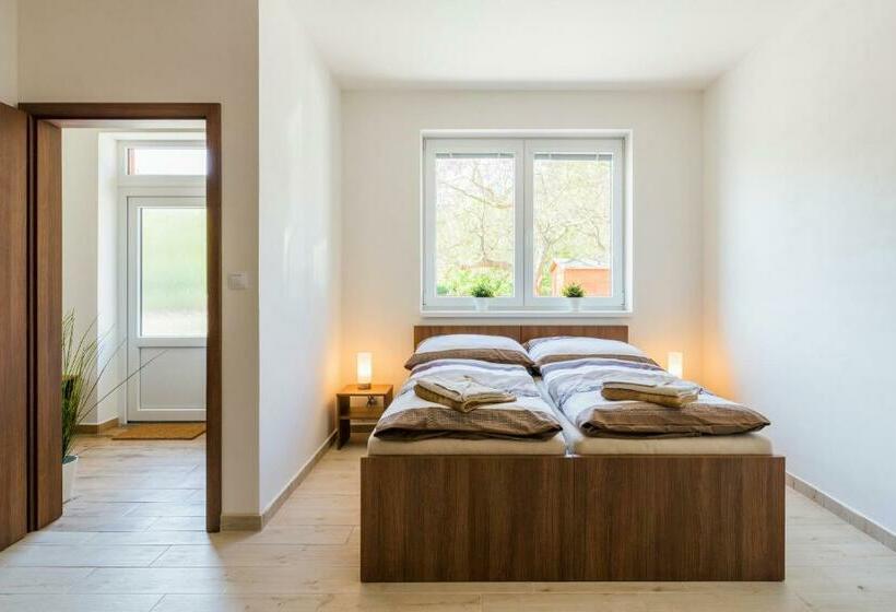 Пансион Penzion Piranha