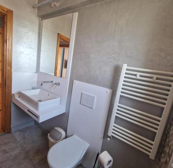 פנסיון Poarta Apelor