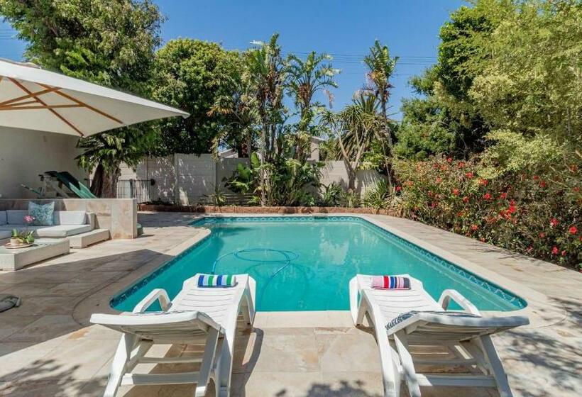 פנסיון Sea Breeze