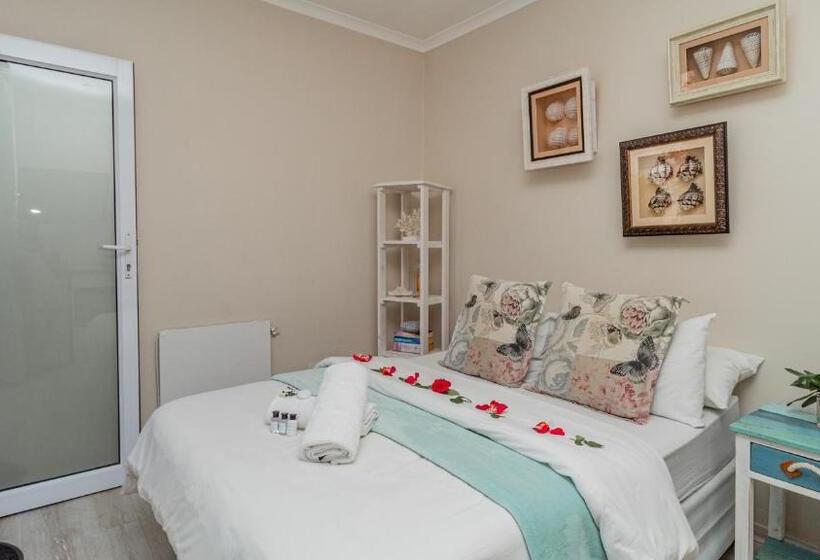 פנסיון Sea Breeze