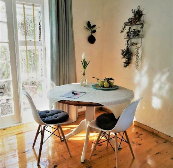 بنسيون Studio Frangipani Solar Powered