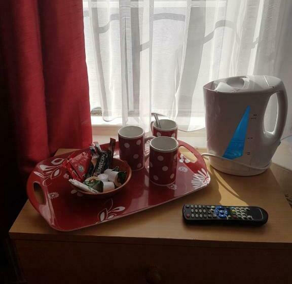 פנסיון The Halifax