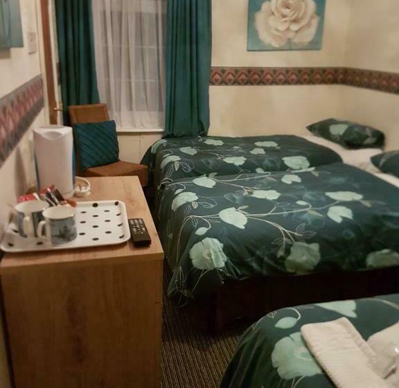 פנסיון The Halifax