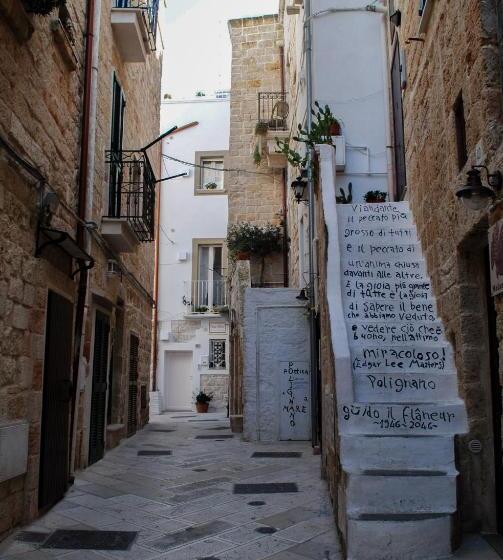 פנסיון Underground 22