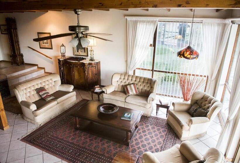 פנסיון Voelroepersfontein