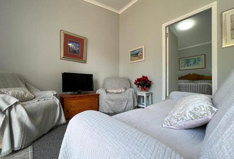 פנסיון Voelroepersfontein