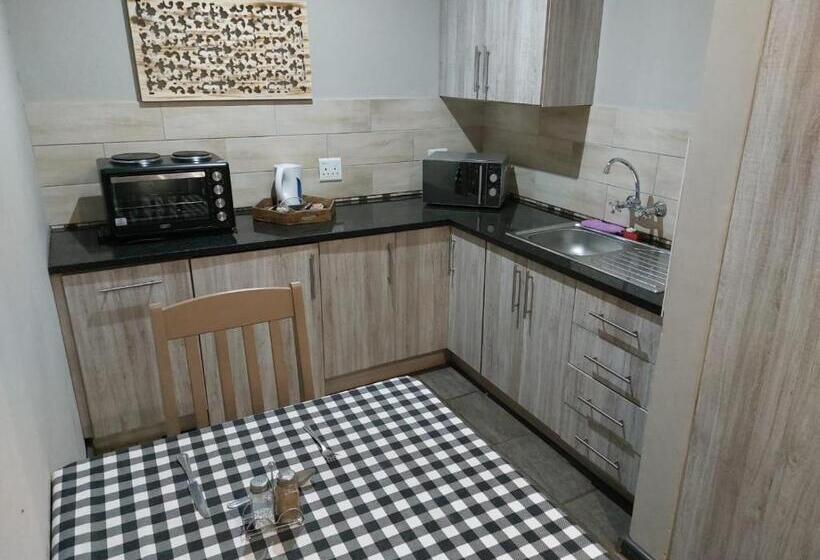 펜션 Wisteria Lane Guesthouse