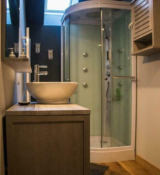 مبيت وإفطار A La Grange D En Haut