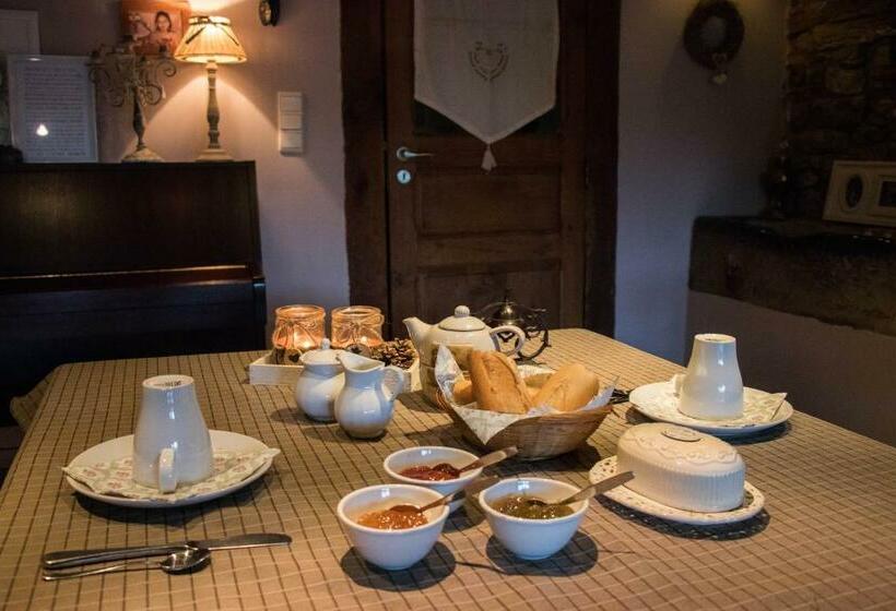 مبيت وإفطار A La Grange D En Haut