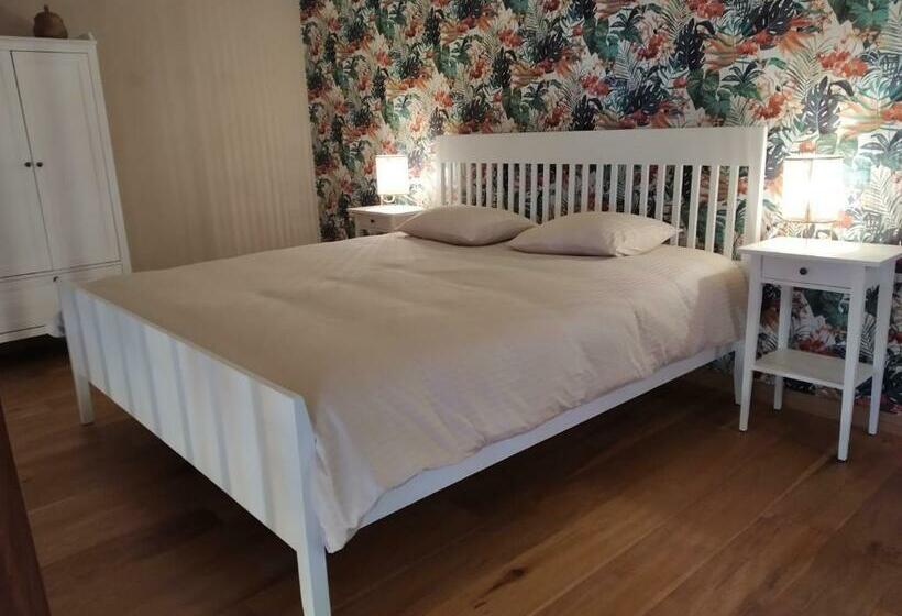 مبيت وإفطار A La Grange D En Haut