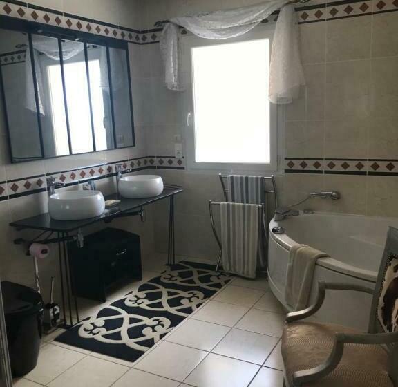 민박 Bouzigues Suite Parentale étang De Thau