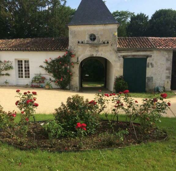 민박 Le Logis Du Plessis