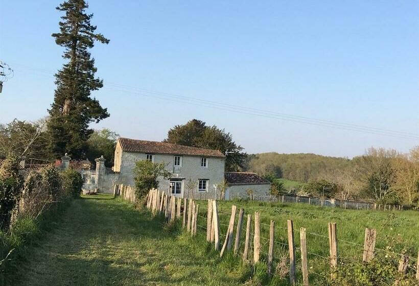 민박 Le Logis Du Plessis